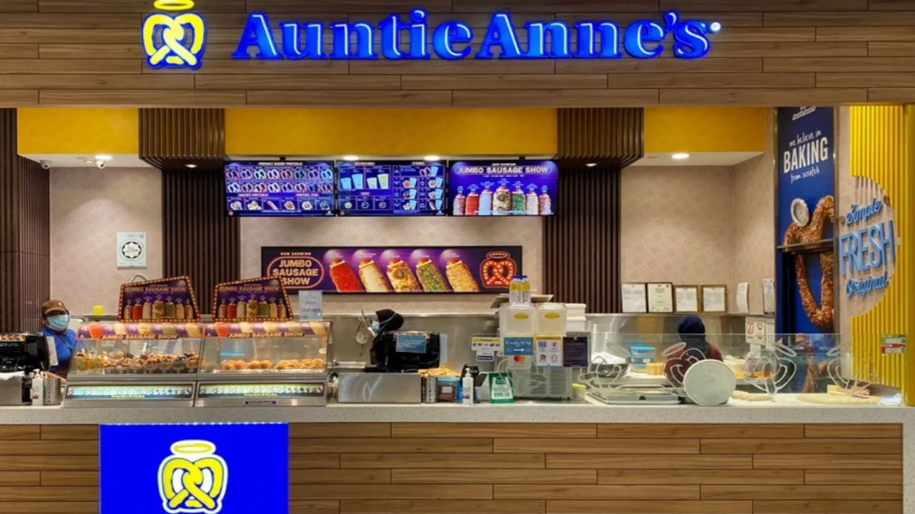[$ 5.99] Auntie Anne's $5 Gift Card US